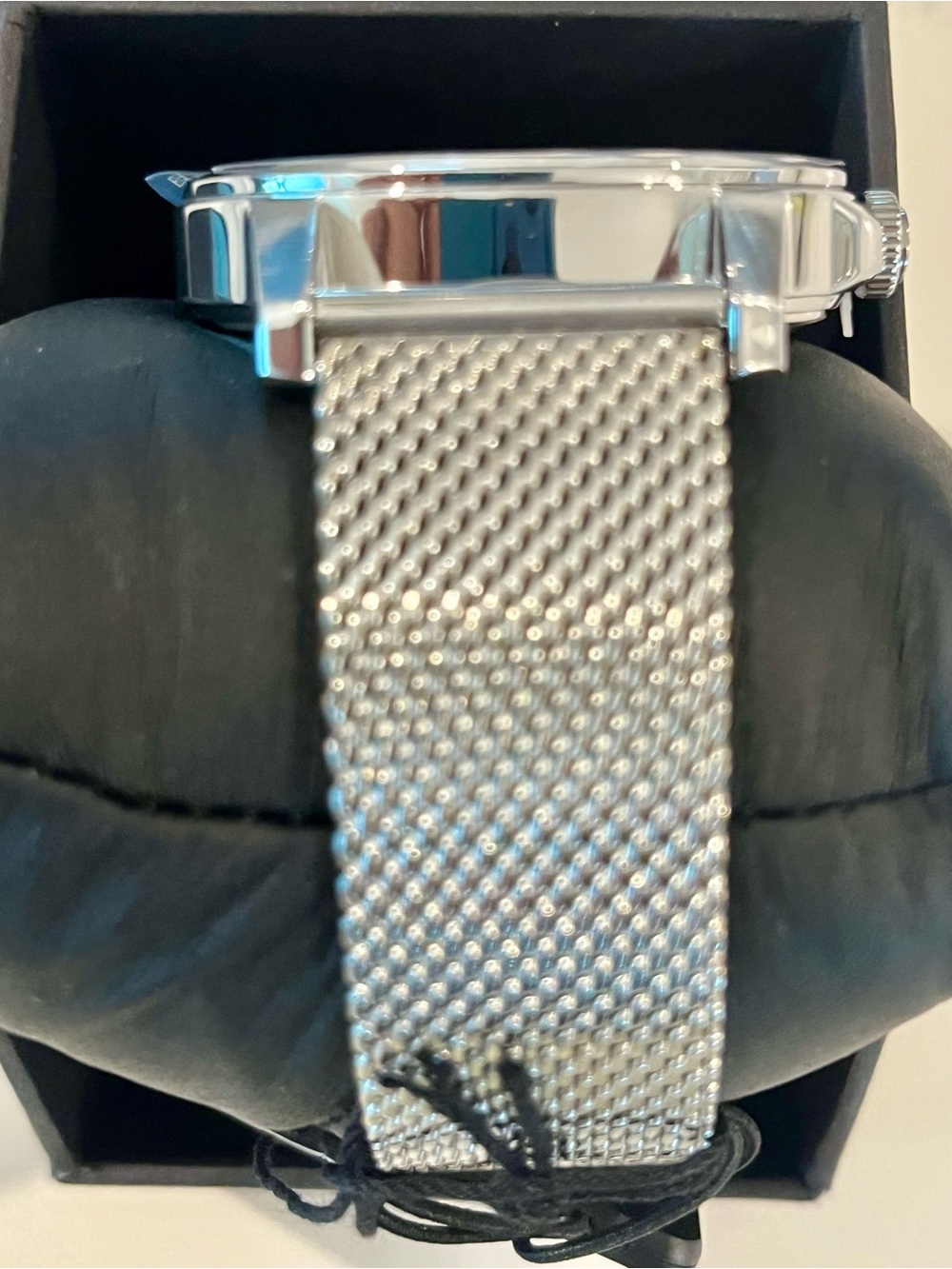 Kenneth Cole New York Men's Gray Dial Diamond Accent Mesh Bracelet Watch 43mm - Picture 4 of 12